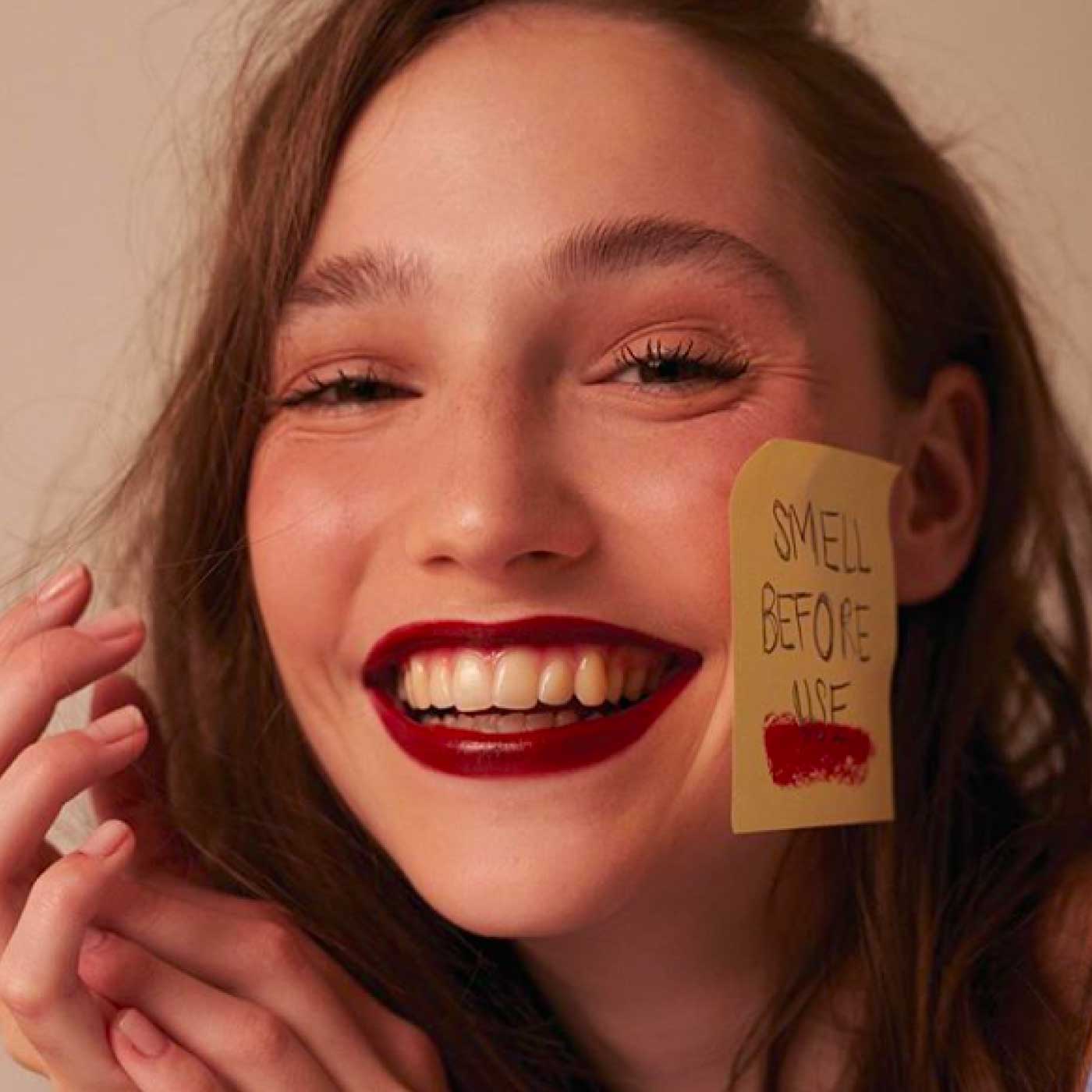 A Beauty Product According To Your Favourite 90s Muse (And Every Nose Out There)