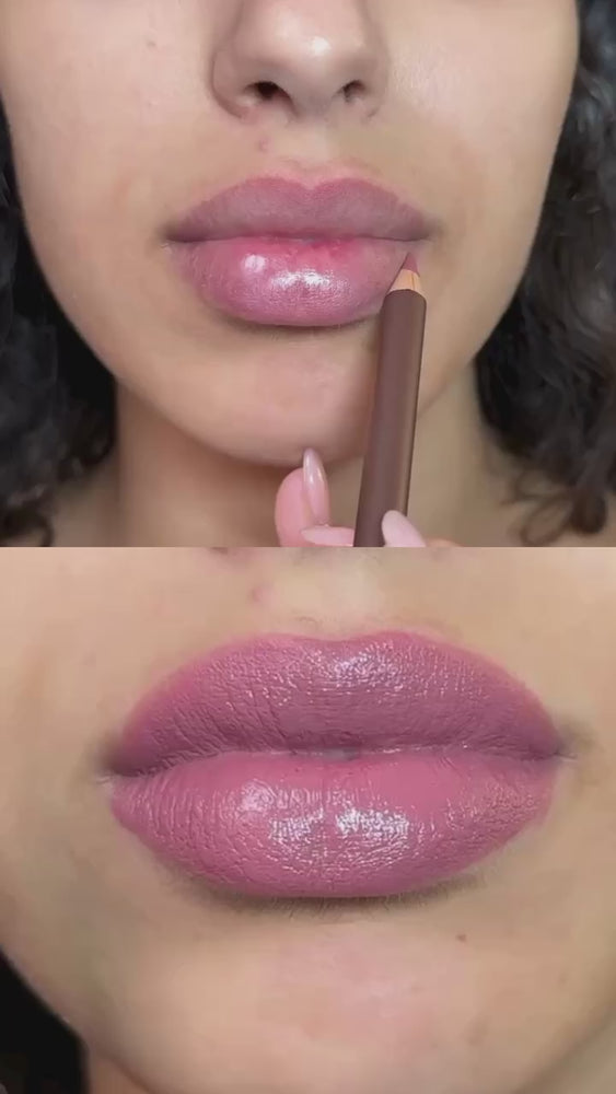 
                      
                        Carica e riproduci il video nel visualizzatore della galleria, Creamy Rose
                      
                    