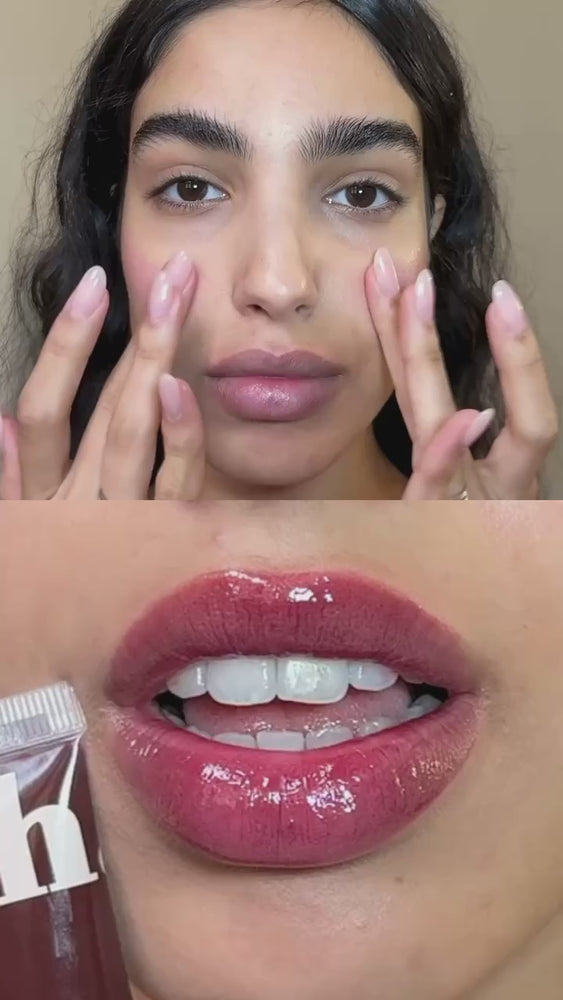 
                      
                        Carica e riproduci il video nel visualizzatore della galleria, Glassy cheeks, Cherry Lips
                      
                    