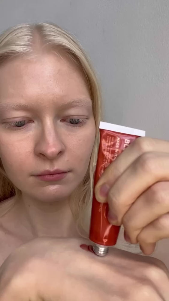 
                      
                        Carica e riproduci il video nel visualizzatore della galleria, Oh.Sole Mio Blush
                      
                    